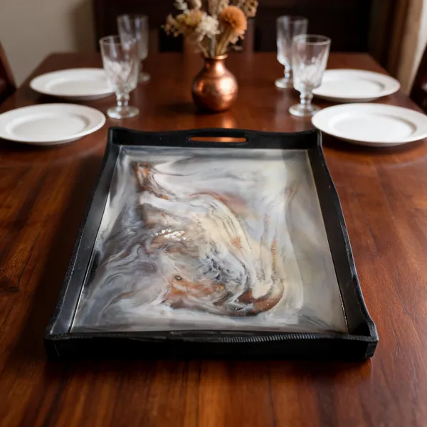 Resin_Serving_Tray_With_Handle