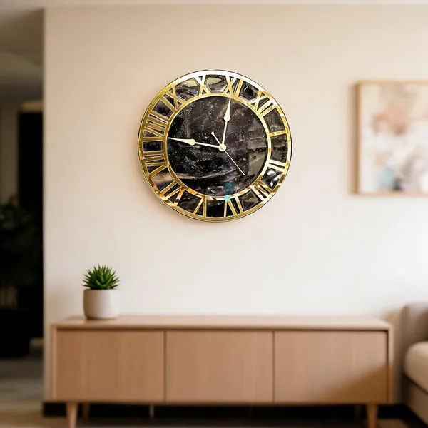 Resin_Wall_Clock_On_Mdf_Base