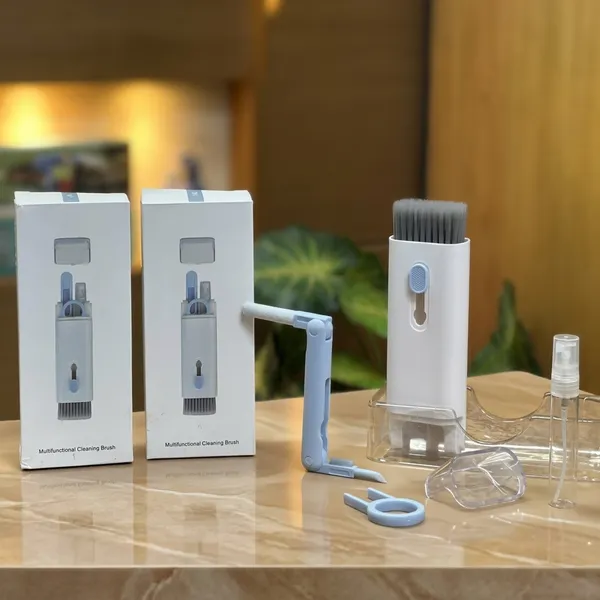 Abs_Plastic_Cleaning_Brush_Set_With_Storage_Case
