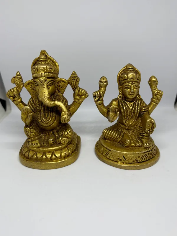 Brass_Ganesh_Laxmi_Idol_Set_for_Home_Decor_and_Pooja