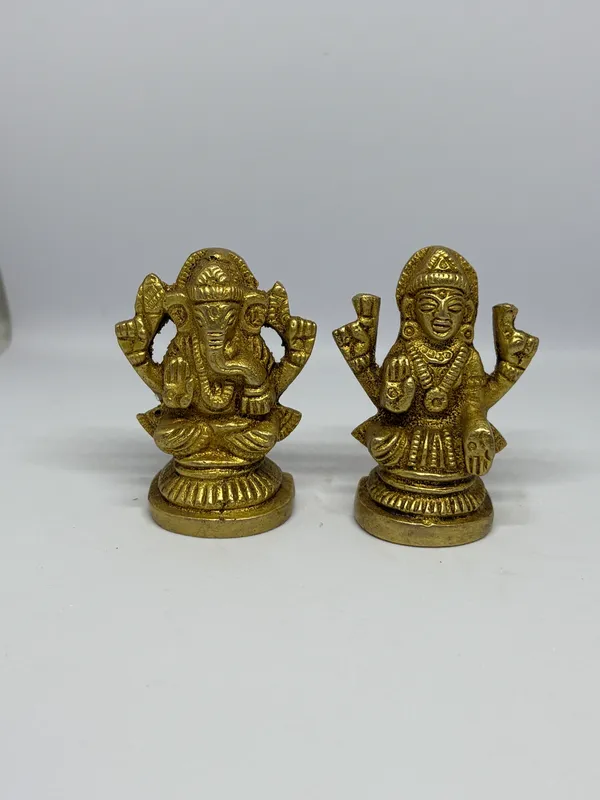 Brass_Ganesh_Laxmi_Idol_Set_for_Home_Decor_and_Pooja