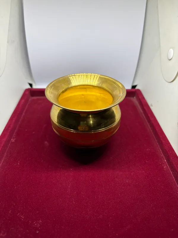 Brass_Kalash_with_Stand_for_Pooja_and_Religious_Ceremonies