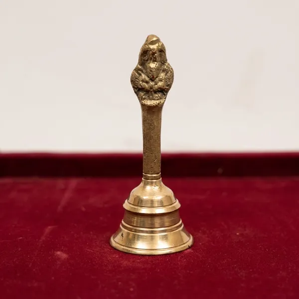 Brass_Decorative_Bell_with_Ornate_Handle_for_Pooja