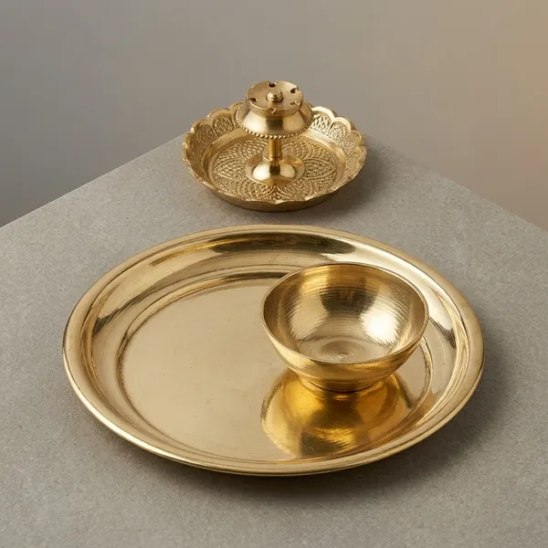 Gold_Plated_Brass_Pooja_Thali_Set_with_Diya_and_Kumkum_Holder