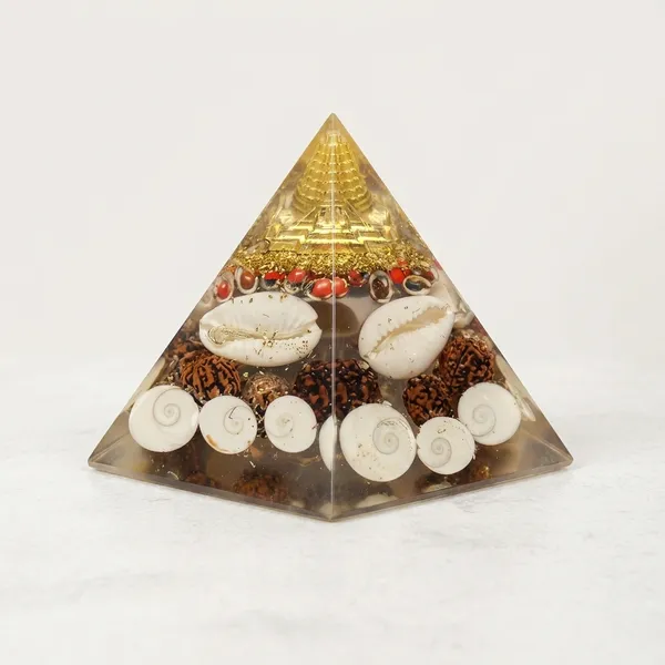 Triangular_Pyramid_Spiritual_Resin_Decor_with_Candles_and_Crystals