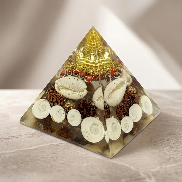 Triangular_Pyramid_Spiritual_Resin_Decor_with_Candles_and_Crystals