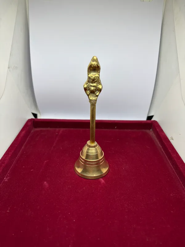 Brass_Decorative_Bell_with_Ornate_Handle_for_Pooja