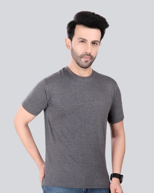 Dark_Grey_Cotton_Round_Neck_T-Shirt_For_Men