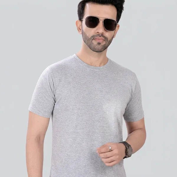 Light_Grey_Cotton_Regular_Fit_Round_Neck_T-Shirt_For_Men