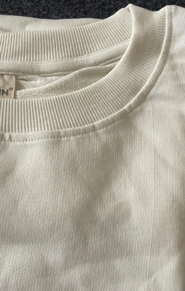 Cream_Cotton_Oversized_Sunset_Chaser_Graphic_T-Shirt_For_Men