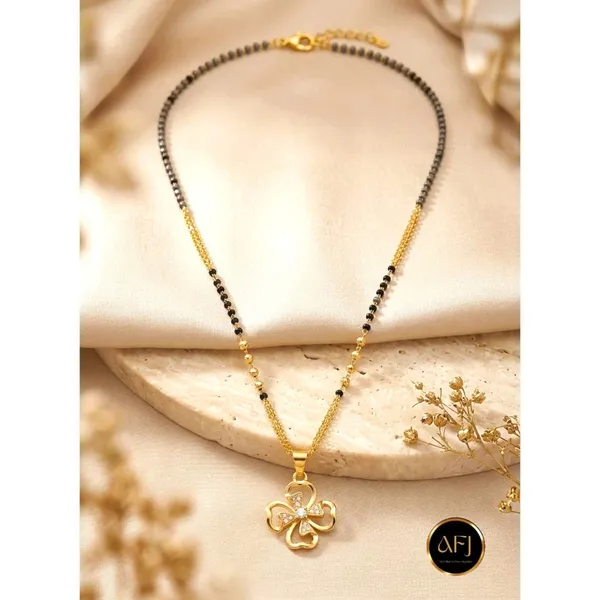 Gold_Copper_Floral_Pendant_Black_Bead_Mangalsutra_Necklace_For_Women