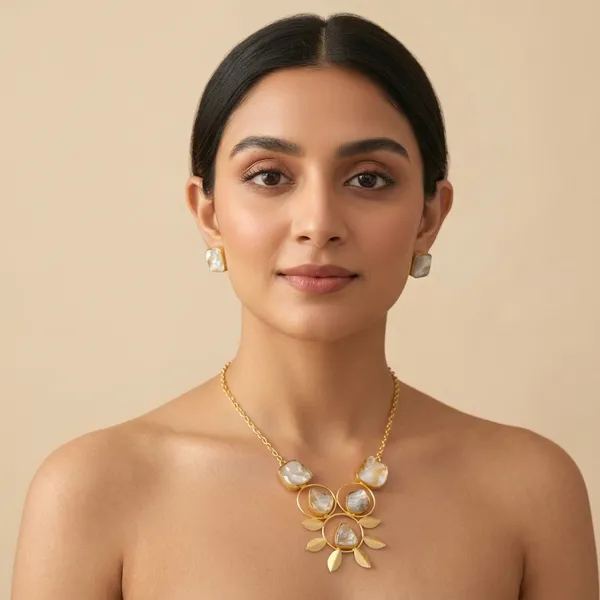 Gold_And_White_Brass_Mother-Of-Pearl_Geometric_Statement_Jewellery_Set_For_Women