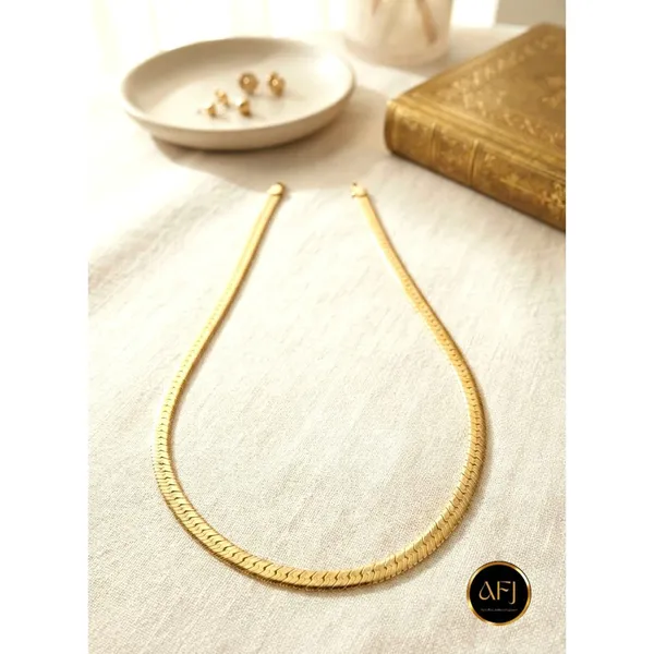 Men's_Gold_Anti-Tarnish_Stainless_Steel_Flat_Chevron_/_Herringbone_Snake_Chain_Necklace