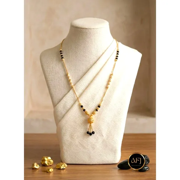 Gold_Copper_Black_Bead_Chain_Mangalsutra_Necklace_For_Women