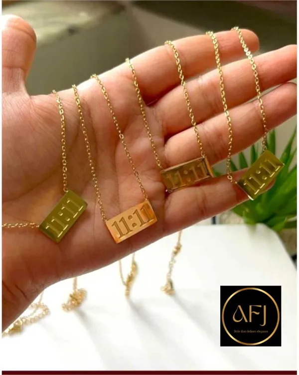Rose_Gold_Stainless_Steel_11:11_Angel_Number_Bar_Pendant_Necklace_For_Women