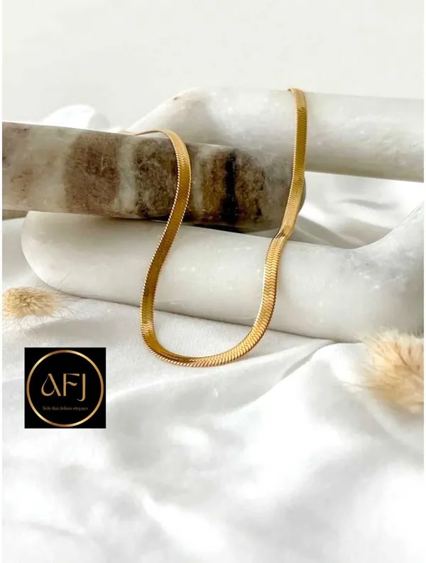Gold_Stainless_Steel_Snake_Chain_Necklace_For_Women