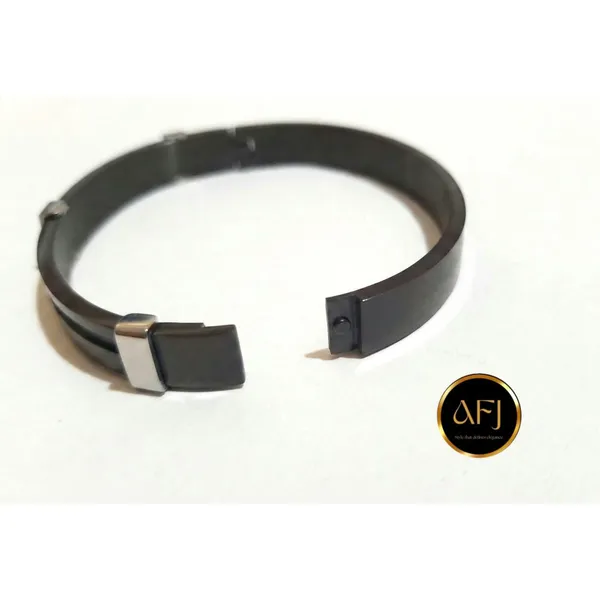 Apex_Dual-Tone_Kada:_Premium_Stainless_Steel_Cable_Bracelet