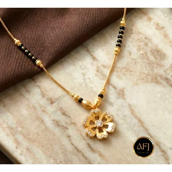Bloom_of_Tradition:_Anti-Tarnish_Floral_CZ_Mangalsutra
