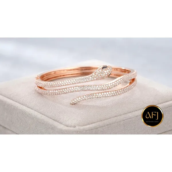 Luxury_Rose_Gold_Snake_Coiled_Bangle_Bracelet_|_Anti-Tarnish_Stainless_Steel