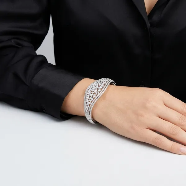 Silver_Gold-Plated_Brass_Crystal_Statement_Bracelet_For_Women