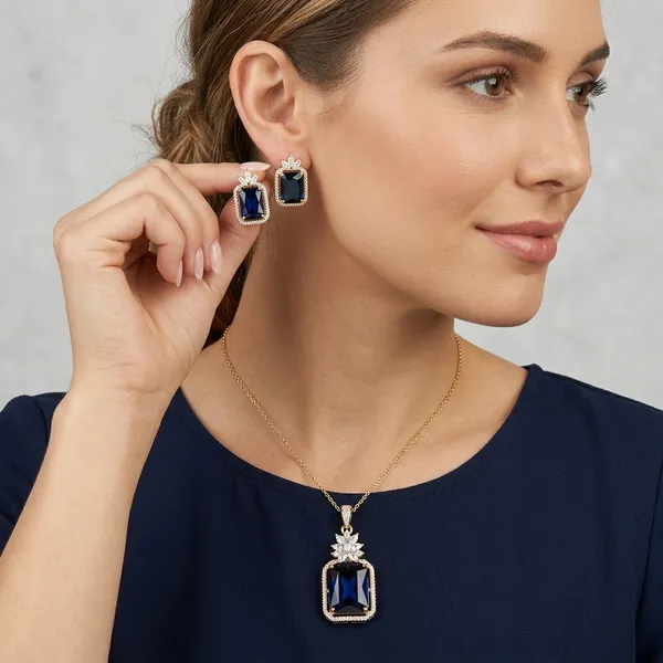 Blue_And_Gold_Brass_Crystal_Pendant_Set_For_Women