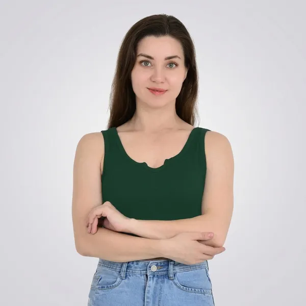 Sweetheart_Neckline_Sleeveless_Tank_Top_Elegant_Tops_Green