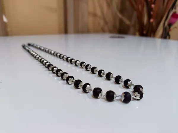 Black_And_Clear_Crystal_Beaded_Necklace