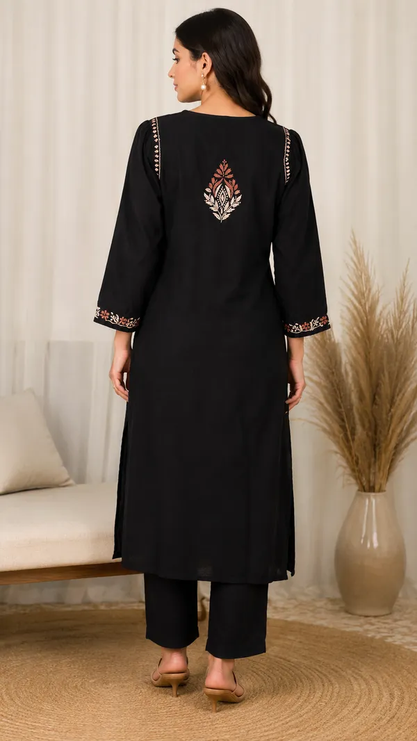 Black_Floral_Print_Straight_Kurta_For_Women