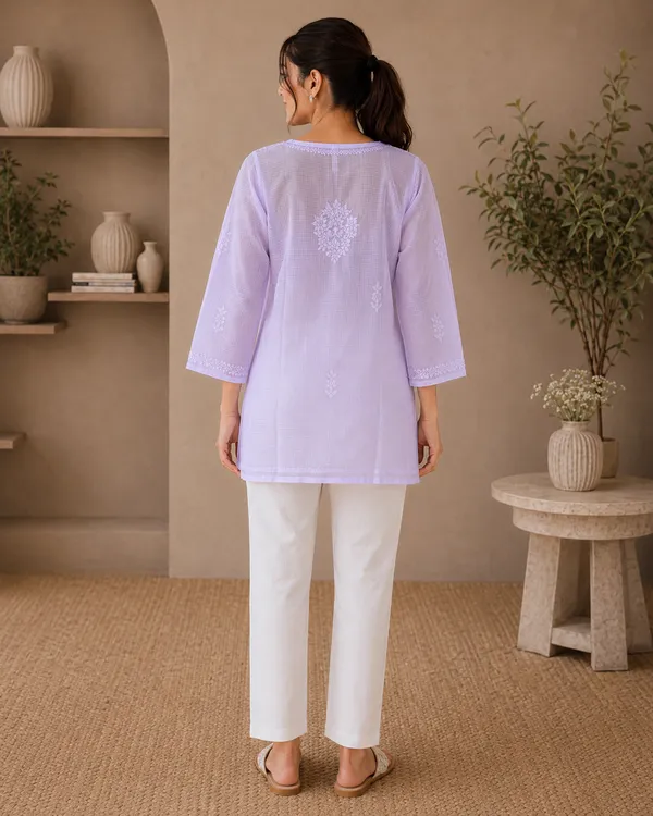 Lavender_Cotton_Embroidered_Straight_Kurta_For_Women