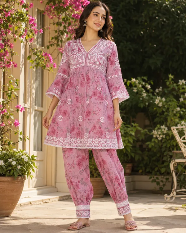 Pink_Floral_Print_Embroidered_Cotton_Kurta_Patiala_Set_For_Women