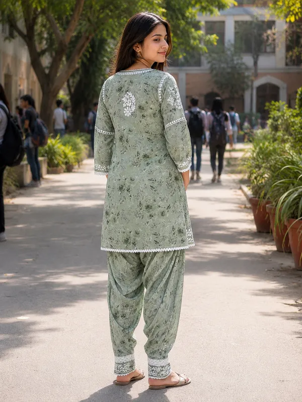 Green_Floral_Embroidered_Kurta_Patiala_Set_For_Women