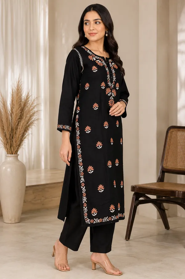 Black_Floral_Print_Straight_Kurta_For_Women