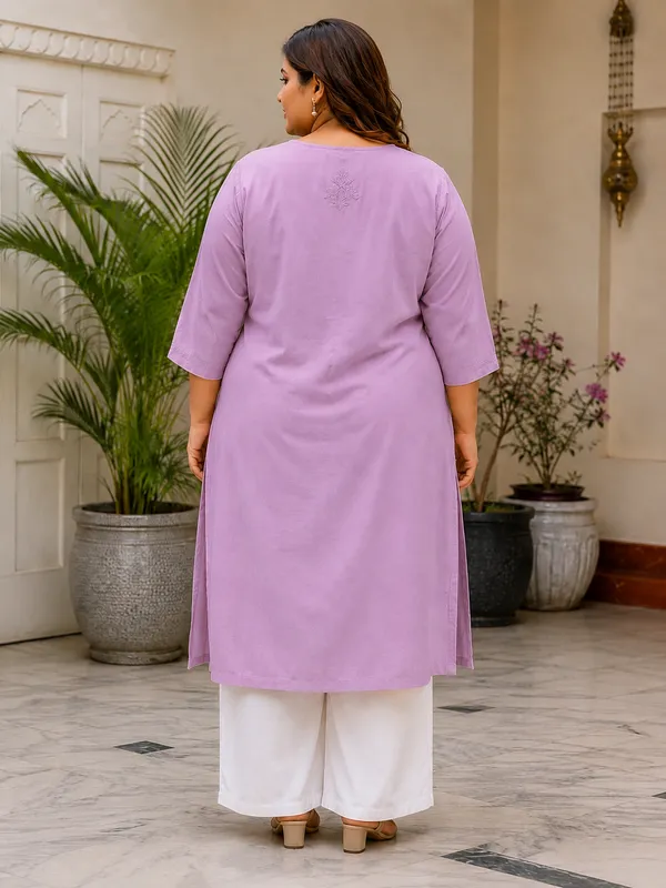 Plus_Size_Lavender_Rayon_Chikankari_Straight_Kurta_for_Women