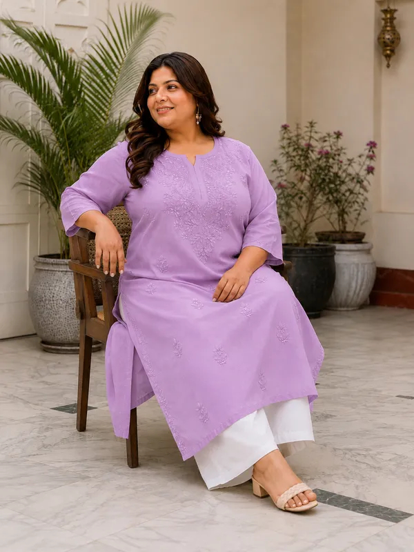 Plus_Size_Lavender_Rayon_Chikankari_Straight_Kurta_for_Women