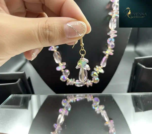 Crystal_Necklace_Earring_Set_Pleasing_Pink