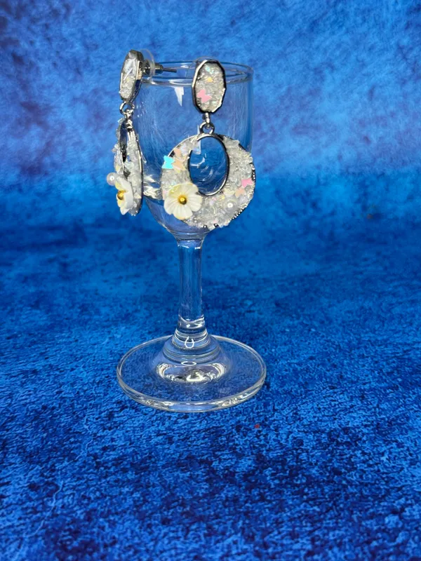 Handworked_Crystal_Loop_Earrings_White