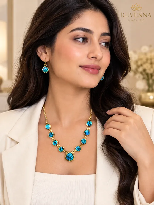 Blue_and_Gold_Necklace_Set