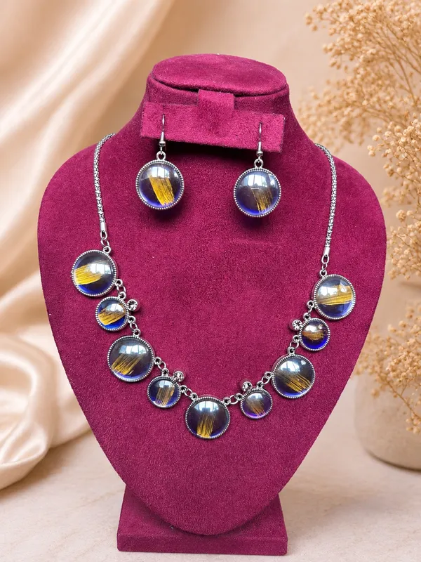 Korean_Style_Glass_Necklace_Set_-_Black_Round