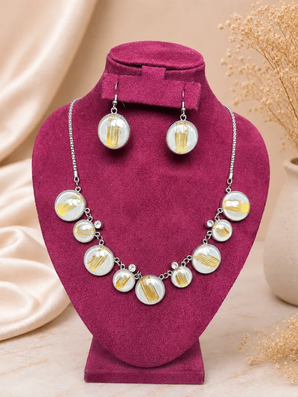 Korean_Style_Glass_Necklace_Set_-_White