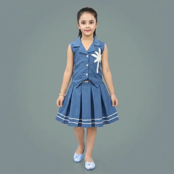 Blue_Cotton_Sleeveless_Collared_Top_And_Pleated_Skirt_For_Girls