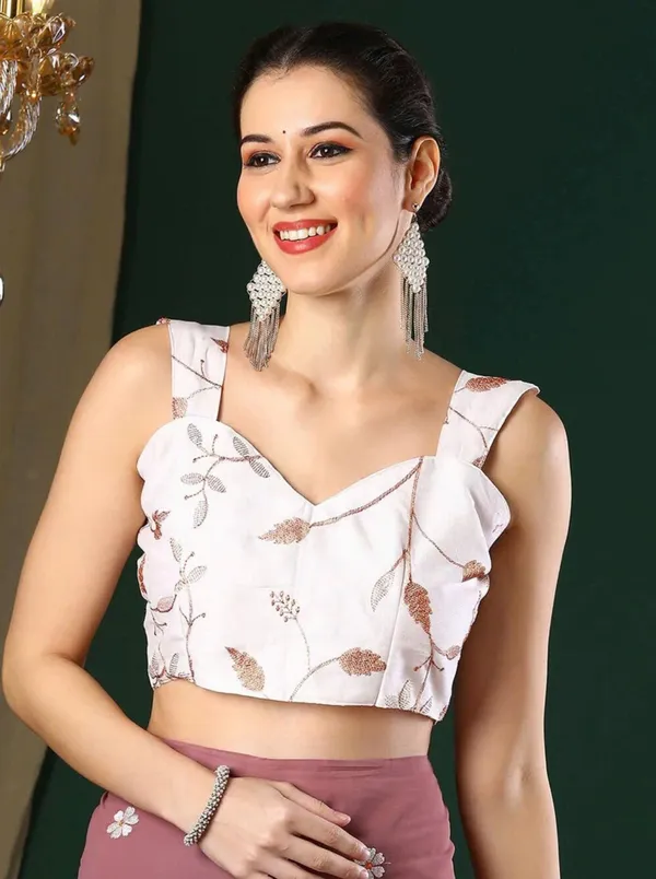 Rust_Pink_Floral_Embroidered_Georgette_Saree_With_Blouse