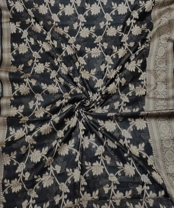 Black_Cotton_Saree_For_Women