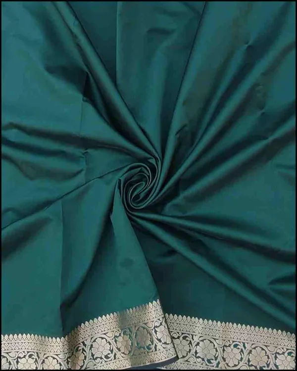Green_Banarasi_Soft_Silk_Saree_For_Women