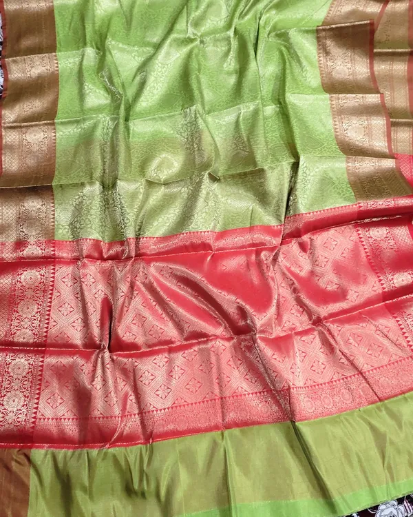 Green_Banarasi_Soft_Silk_Saree_For_Women