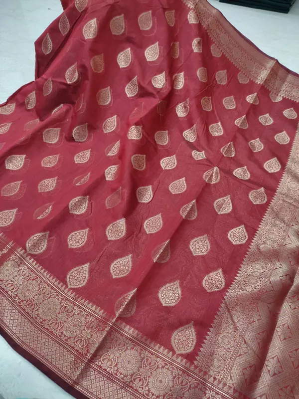 Spun_Cotton_Floral_zari_jall