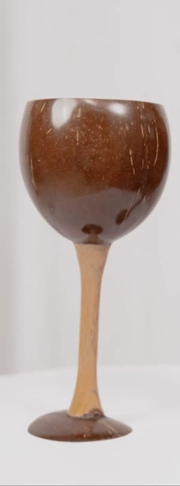 Handcrafted_Wine_Glass