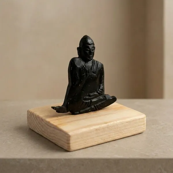 Coconut_Shell_Idol
