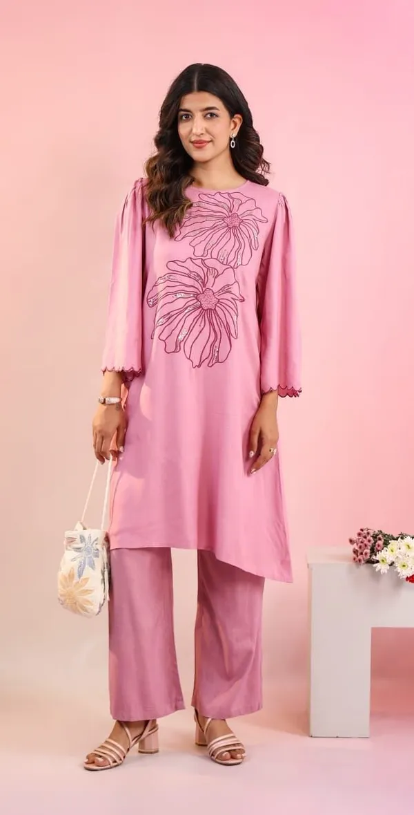 Pink_Floral_Embroidered_Kurta_Set_With_Palazzo_For_Women