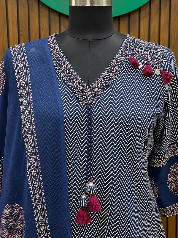 Gulnaar_Bloom_Anarkali_Set