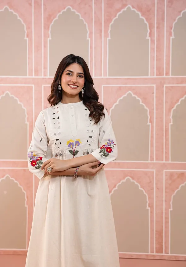 White_Cotton_Floral_Embroidered_A-Line_Kurta_Set_For_Women